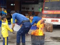 Pengenalan Profesi Pemadam Kebakaran dan Penyelamatan
